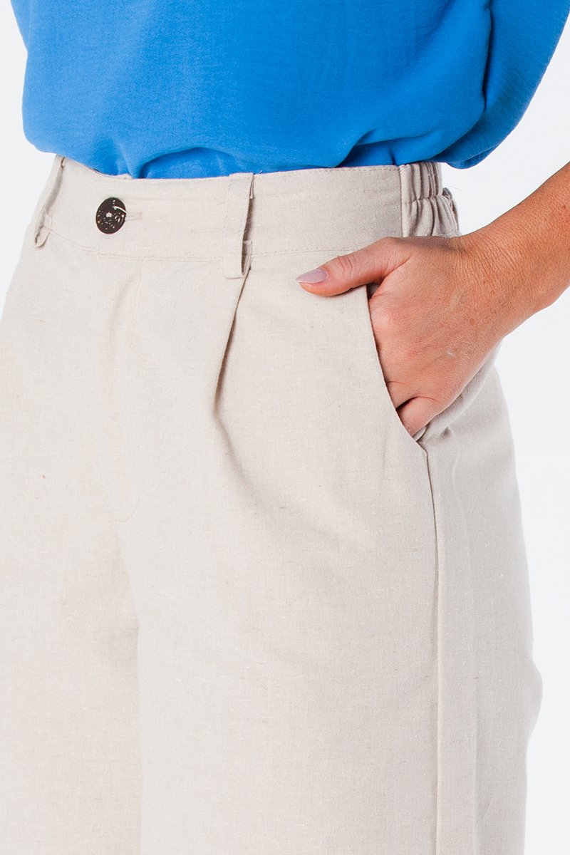 01 bermuda toque de linho com ziper e elastico traseiro zoe cru