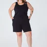Shorts Plus Size com Elástico na Cintura  e Cordão Frontal Decorativo Bolso Faca Preto Meire