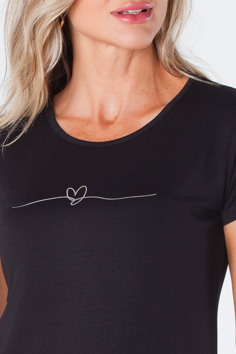 13 t shirt baby look estampa amore com aplique de flor viscolycra bege