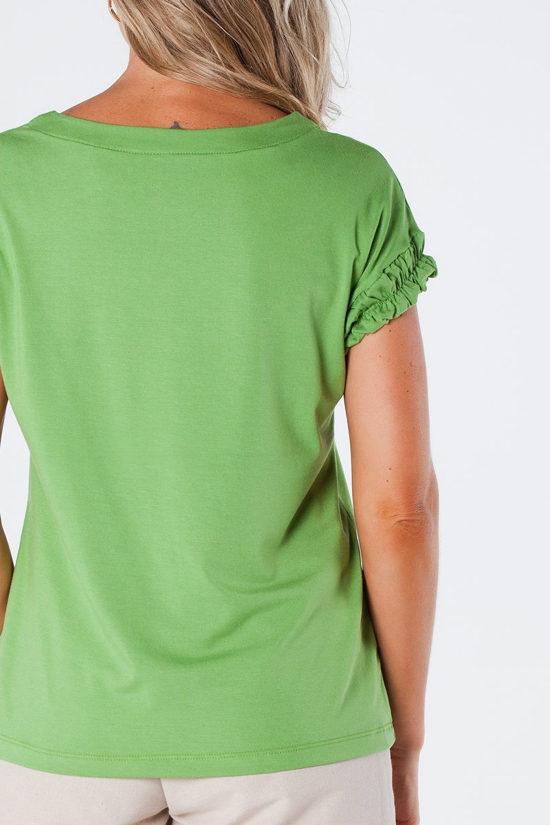 20 blusa decote quadrado e manga franzida crepe cloe preta