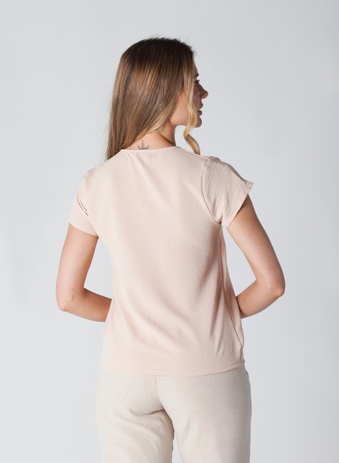 02 blusa em crepe decote v aveia nina