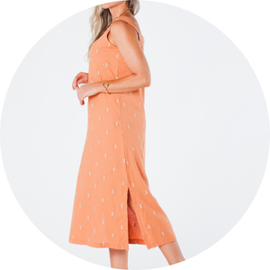 05 vestido midi viscolinho bordado alcas com prega e fendas laterais verde marta