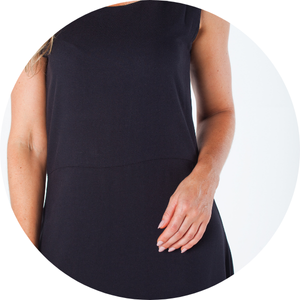 23 vestido longo sem manga com fendas laterais e estampa digital viscose acetinada miranda