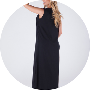 01 vestido longo sem mangas decote v forrado preto stella