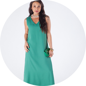 03 vestido longo sem mangas decote v forrado ocre stella