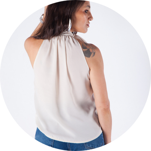 08 blusa com amarracao no pescoco azul fresh mari